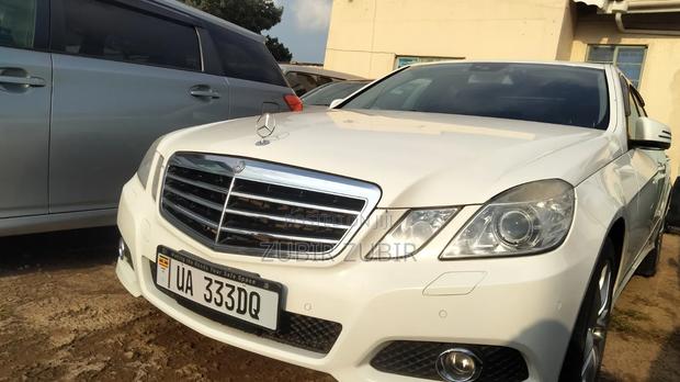 Mercedes-Benz E300 2009 White