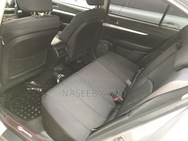 Subaru Legacy 2011 Silver