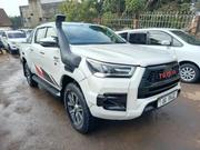Toyota Hilux 2018 White for sale