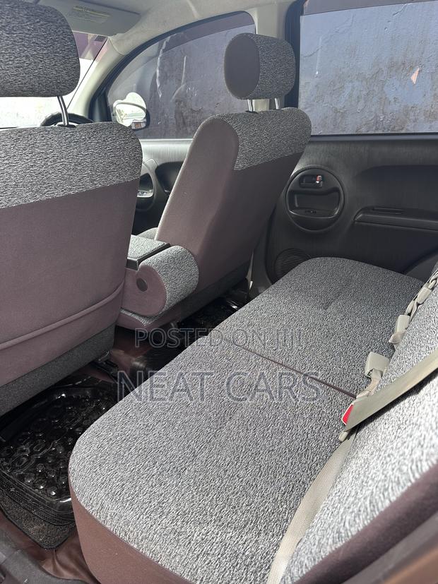 Toyota Passo 2010 Burgundy