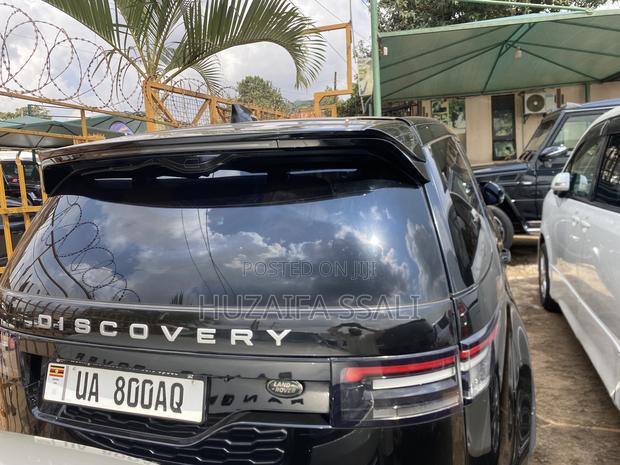 Land Rover Discovery 2023 Black