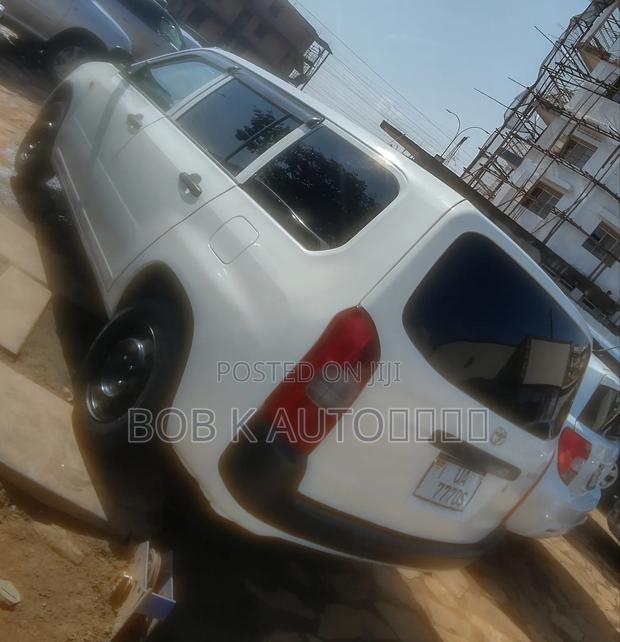 Toyota Probox 2007 White