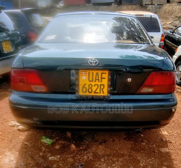 Toyota Vista 1995 Green