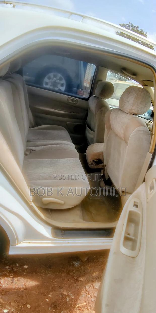 Toyota Vista 1997 White