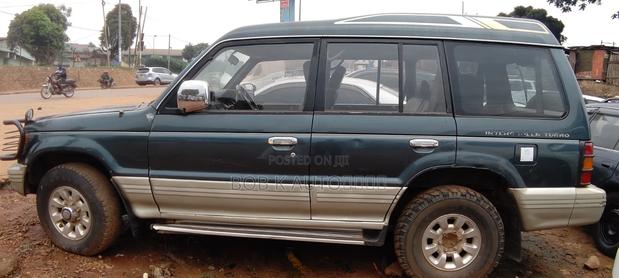 Mitsubishi Pajero 1996 Green