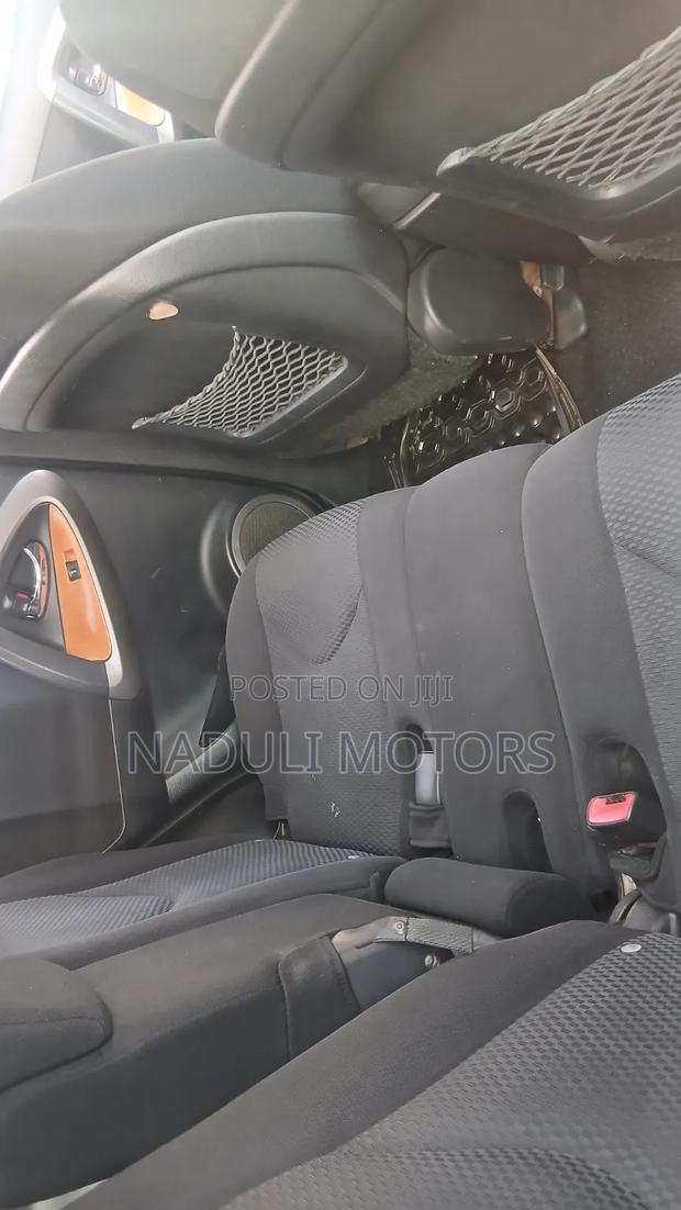 Toyota RAV4 2008 Silver