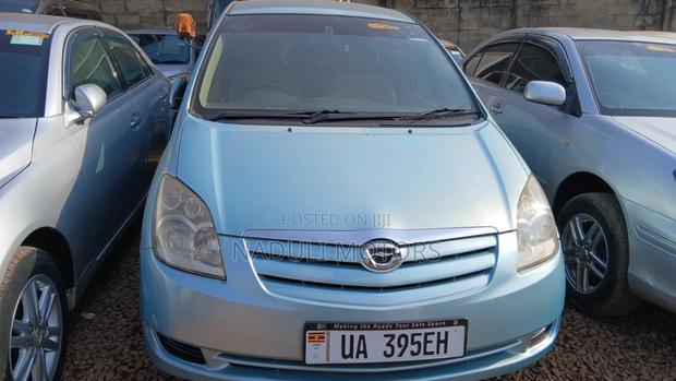 Toyota Corolla Spacio 2004 Blue