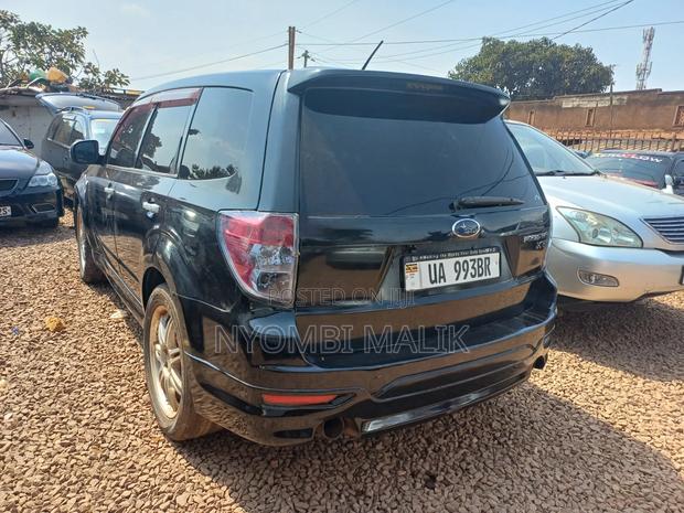 Subaru Forester 2011 Black