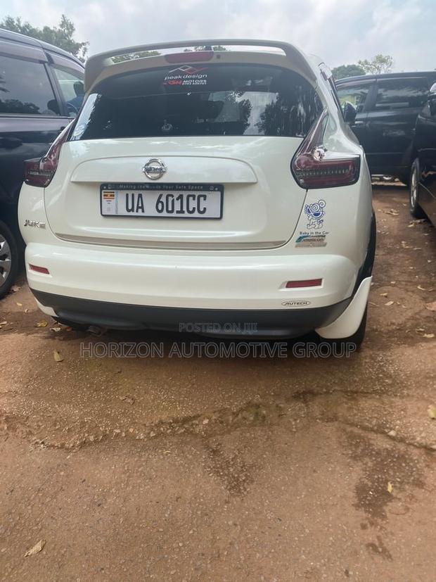Nissan Juke SV 2013 White