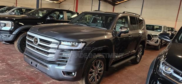 New Toyota Land Cruiser 2025 Black