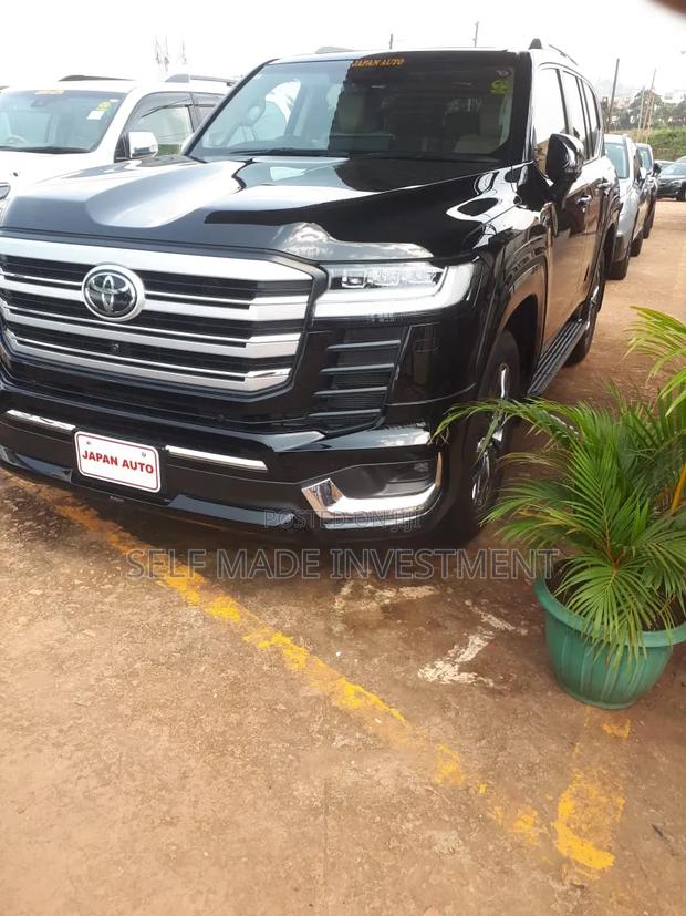 New Toyota Land Cruiser 2025 Black
