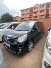 Toyota Noah 2.0 143hp AWD (8 Seater) 2012 Black for sale