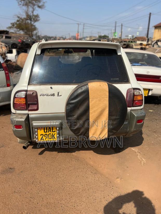 Toyota RAV4 Cabriolet 1998 White