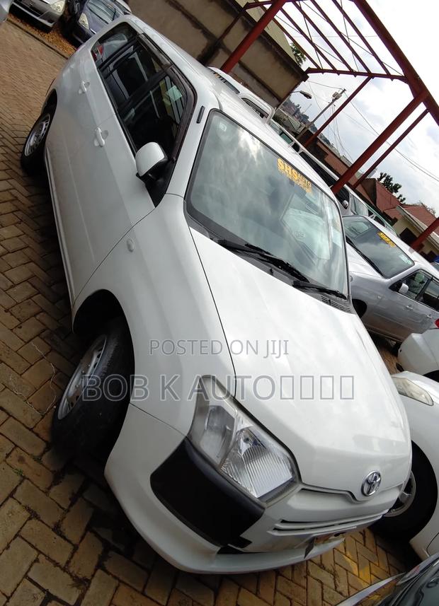 Toyota Probox 2016 White