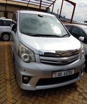 Toyota Noah 2012 Silver for sale