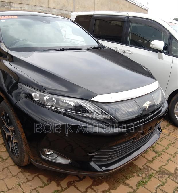 Toyota Harrier 2017 Black