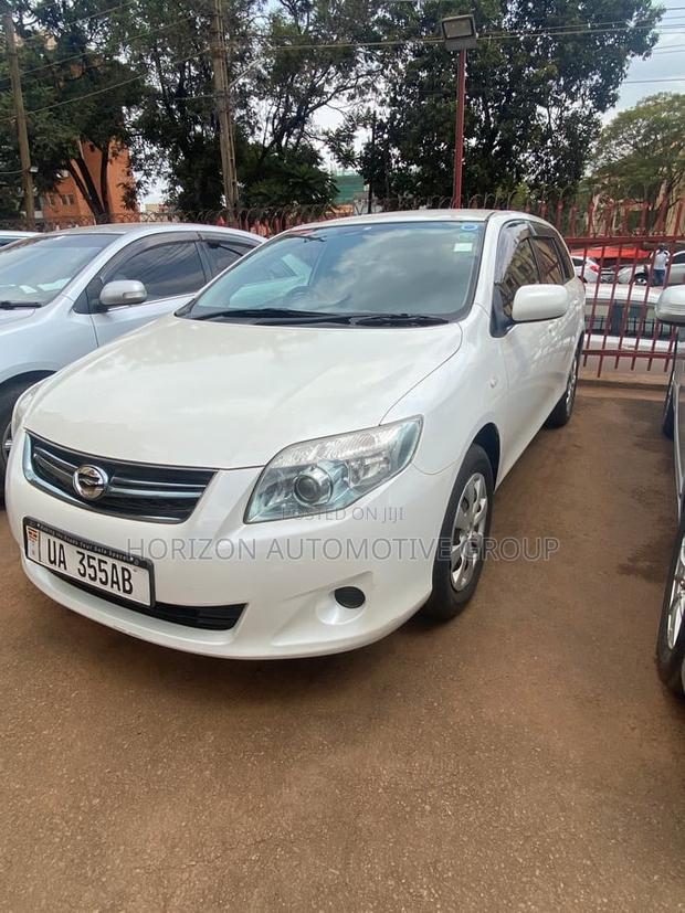 Toyota Corolla Fielder 1.5 Petrol FWD 2011 White