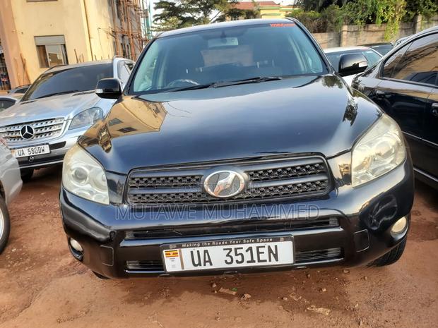Toyota RAV4 2010 Black