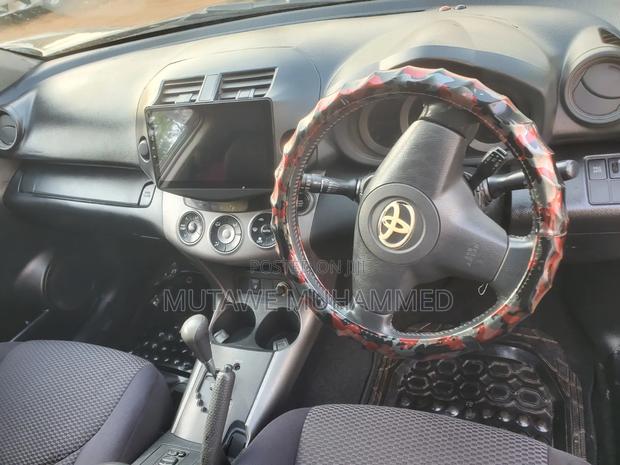 Toyota RAV4 2010 Black
