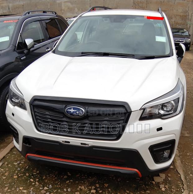Subaru Forester 2018 White