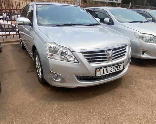 Toyota Premio 1.8 FWD 2011 Silver