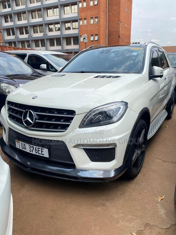 Mercedes-Benz M Class ML350 4MATIC 4dr SUV AWD (3.5L 6cyl 7A) 2014 White