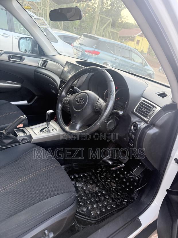Subaru Forester 2010 White