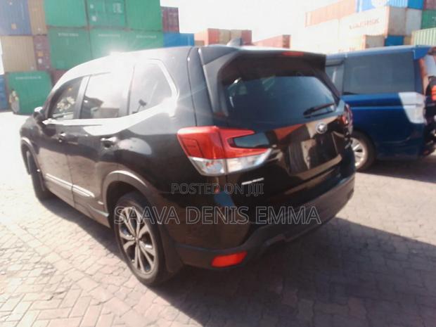 Subaru Forester 2019 Black