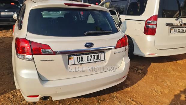 Subaru Legacy 2.5i Limited AWD 2016 White