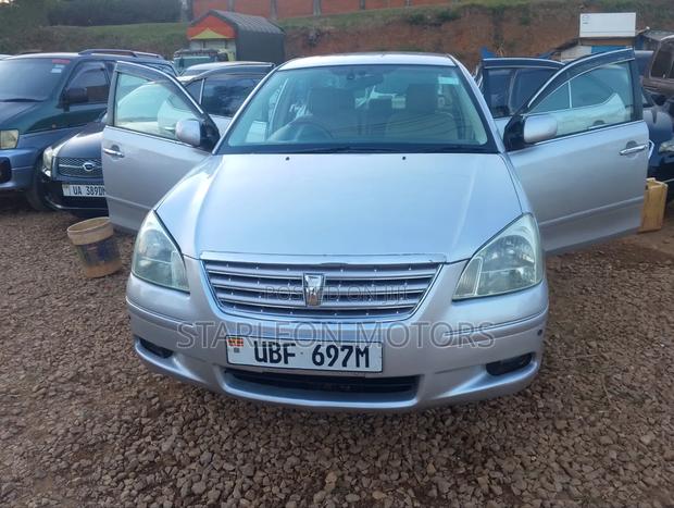 Toyota Premio 2006 Silver