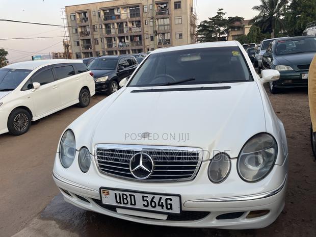 Mercedes-Benz E320 2005 White