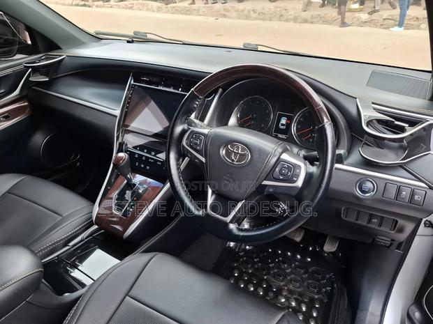 Toyota Harrier 2015 Silver