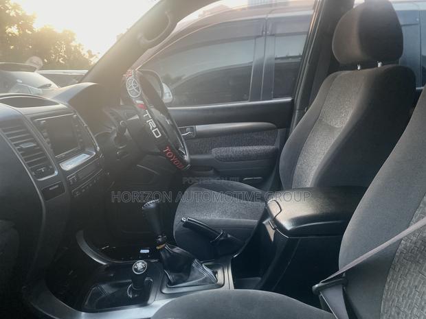 Toyota Land Cruiser Prado 3.4 3dr 2006 Gray