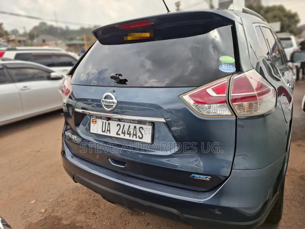Nissan X-Trail 2015 Black