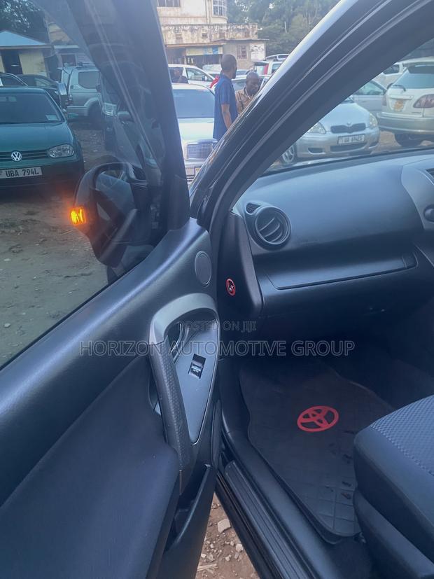 Toyota RAV4 2.5 4x4 2010 Black