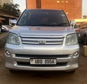 Toyota Noah 2.0 FWD (8 Seater) 2005 Gray for sale