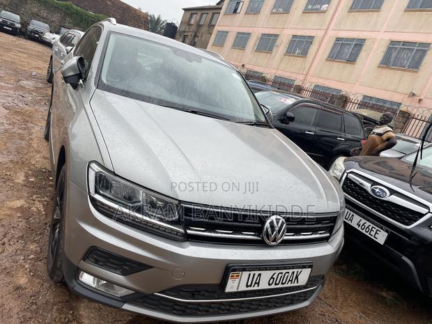 Volkswagen Tiguan 2017 Silver