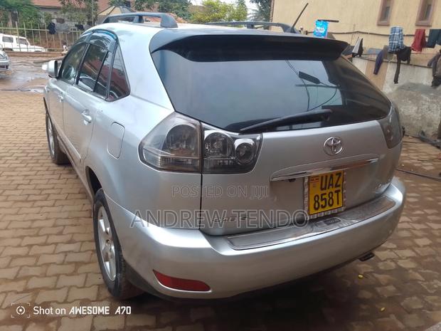 Toyota Harrier 2005 Silver