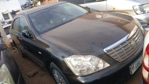 Toyota Crown 2008 Black