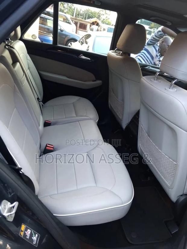Mercedes-Benz M Class ML350 4MATIC 4dr SUV AWD (3.5L 6cyl 7A) 2014 Blue