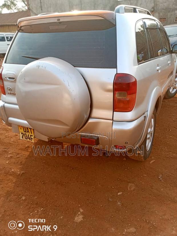 Toyota RAV4 2001 Silver