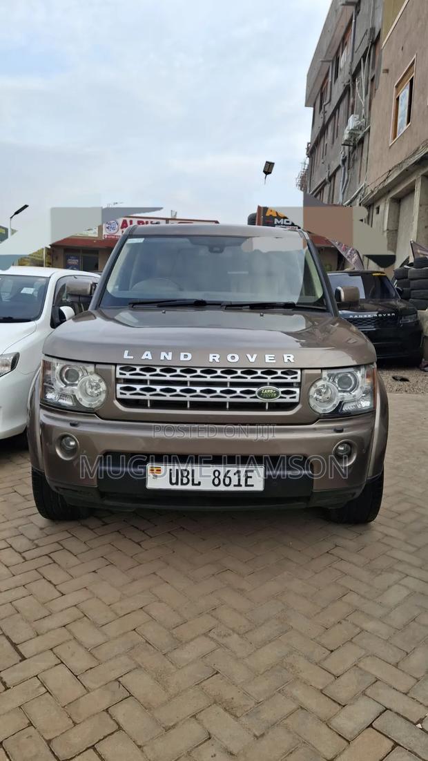Land Rover Discovery 2012 Silver