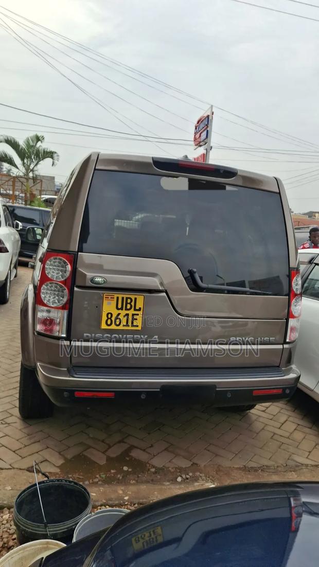 Land Rover Discovery 2012 Silver