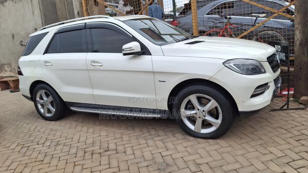 Mercedes-Benz M Class 2012 White