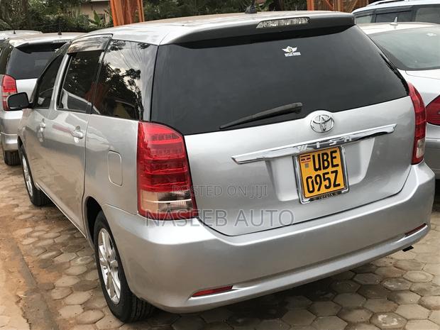 Toyota Wish 2008 Silver