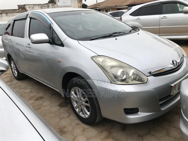 Toyota Wish 2008 Silver