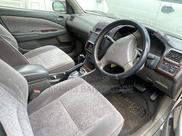 Toyota Corona Premio 2000 White