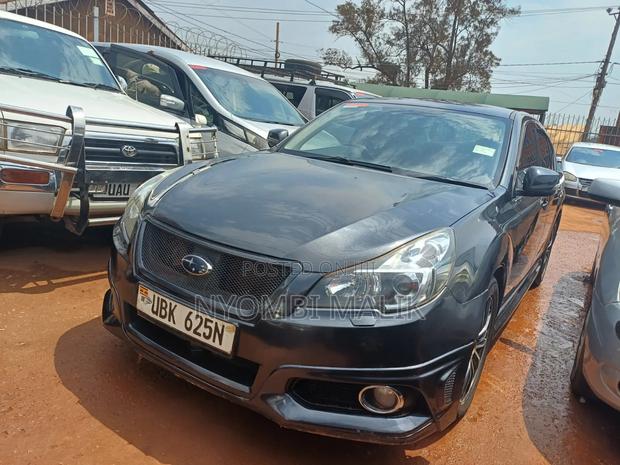 Subaru Legacy 2010 Gray