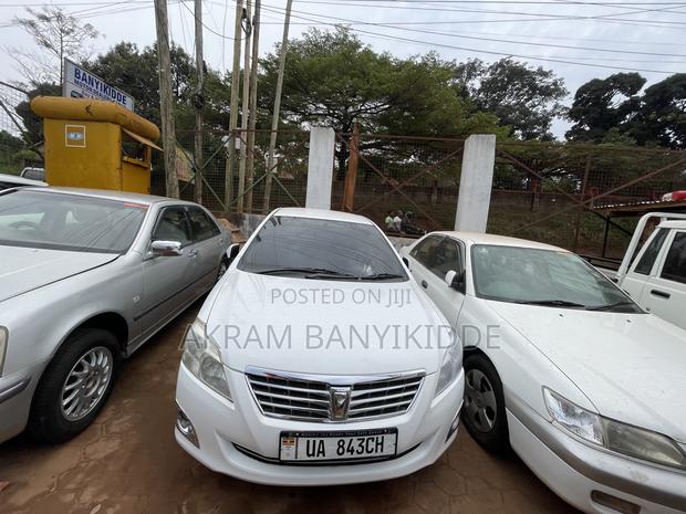Toyota Premio 2009 White