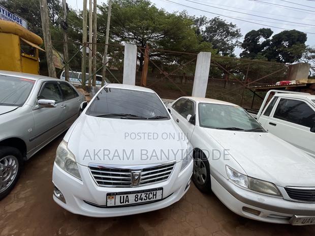 Toyota Premio 2009 White